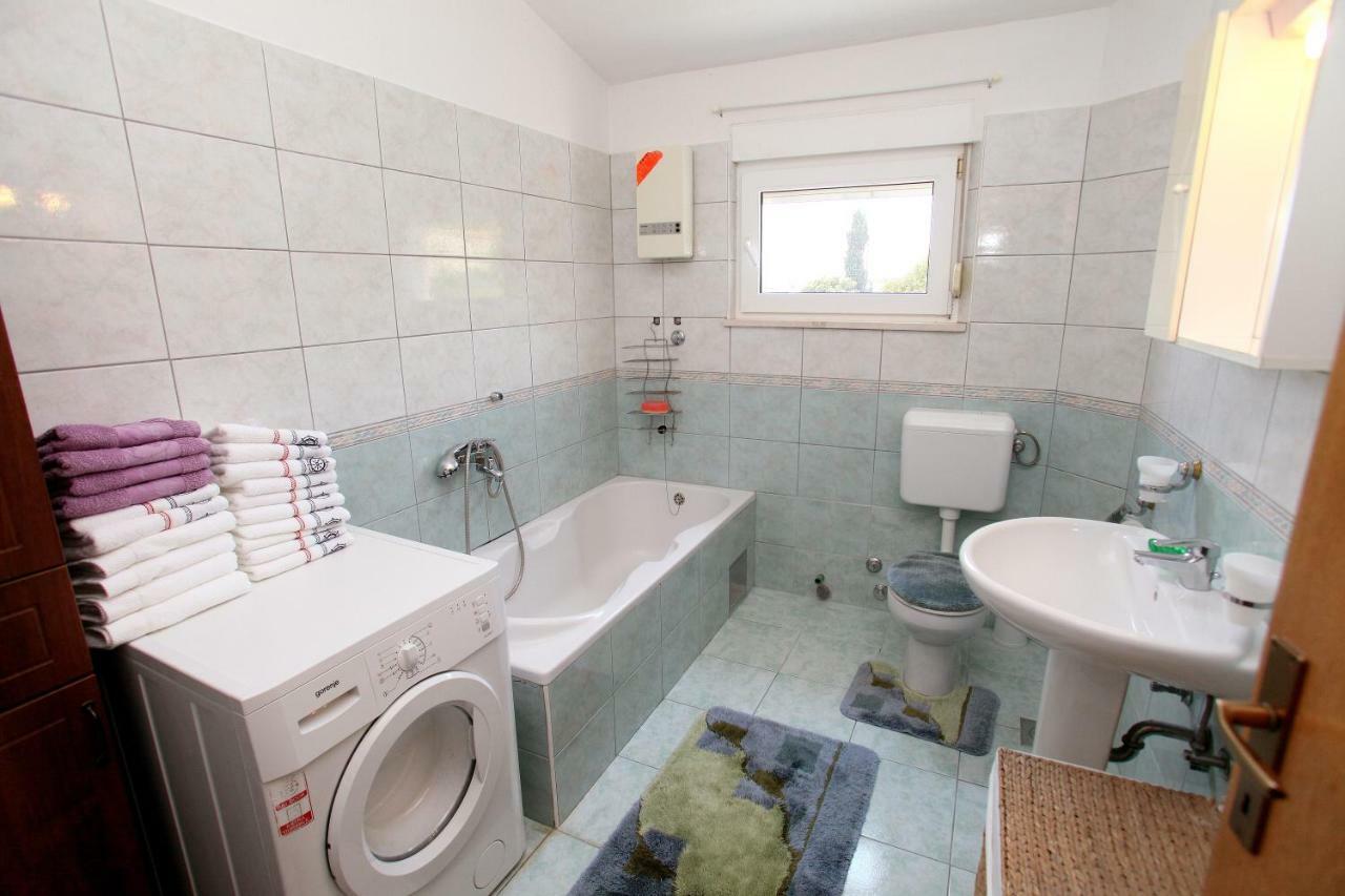 Apartman Dinka Trogir Ngoại thất bức ảnh