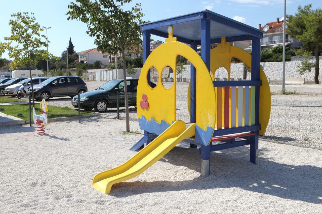 Apartman Dinka Trogir Ngoại thất bức ảnh