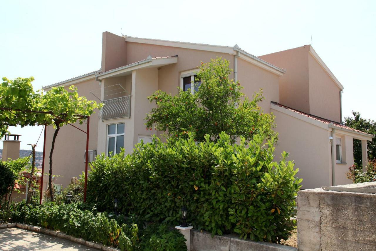 Apartman Dinka Apartment Trogir Ngoại thất bức ảnh